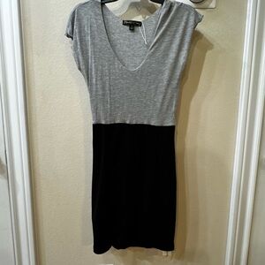 Elizabeth and James Two-Tone Gray and Black fitted Pencil Dress Size Small